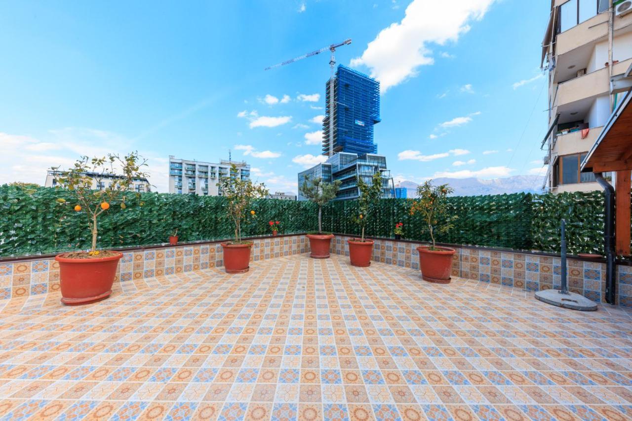 Syncron Centre Skyline Rooftop Tirana Apartments Exteriér fotografie